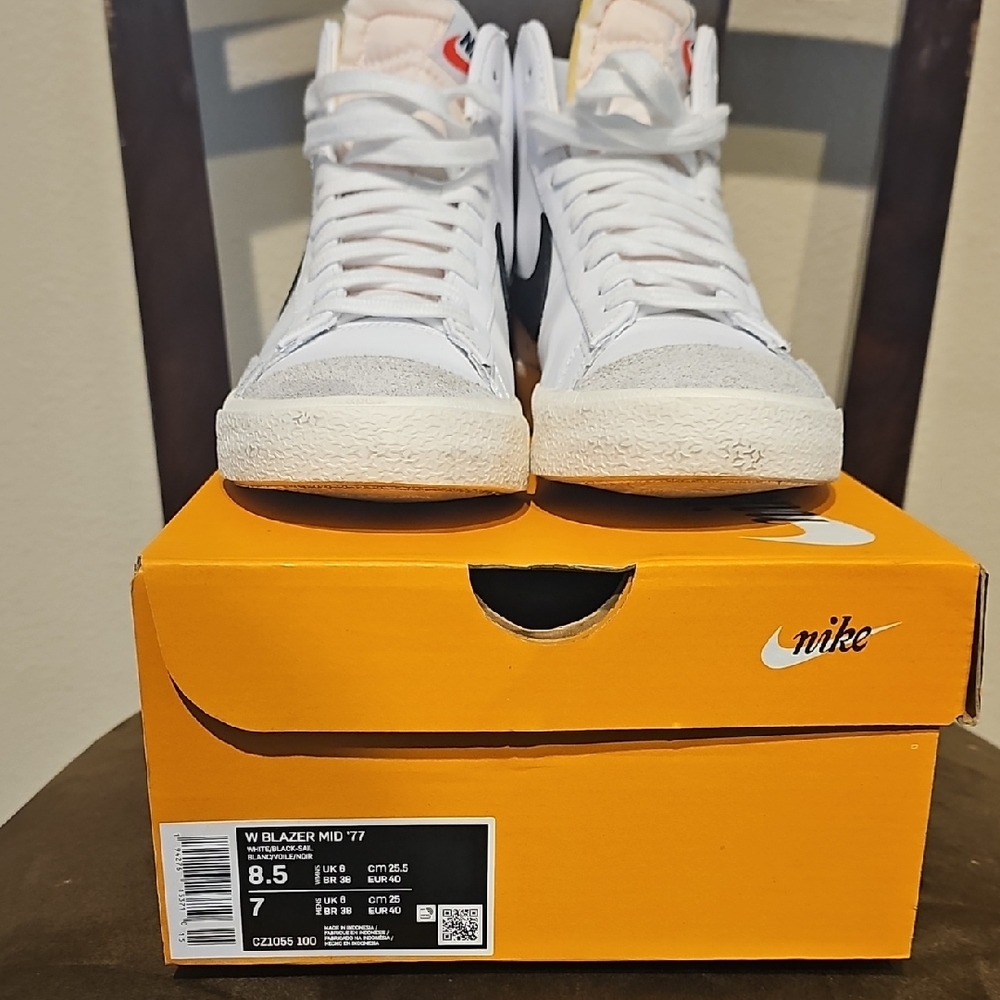 Nike Blazer Mid 77 White Sneakers
